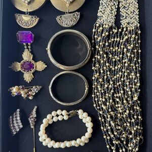 Vintage jewelry lot